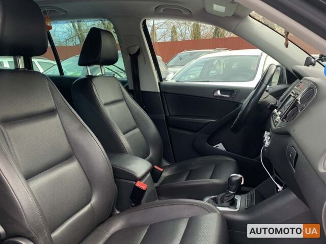 Черный Фольксваген Тигуан, объемом двигателя 2 л и пробегом 253 тыс. км за 10500 $, фото 12 на Automoto.ua