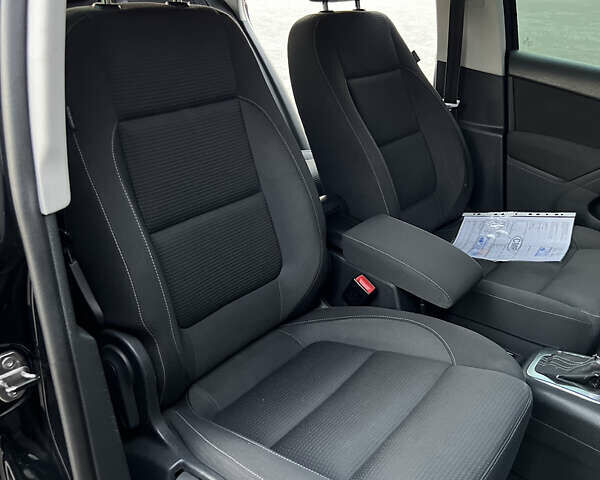 Черный Фольксваген Тигуан, объемом двигателя 1.97 л и пробегом 265 тыс. км за 12300 $, фото 33 на Automoto.ua