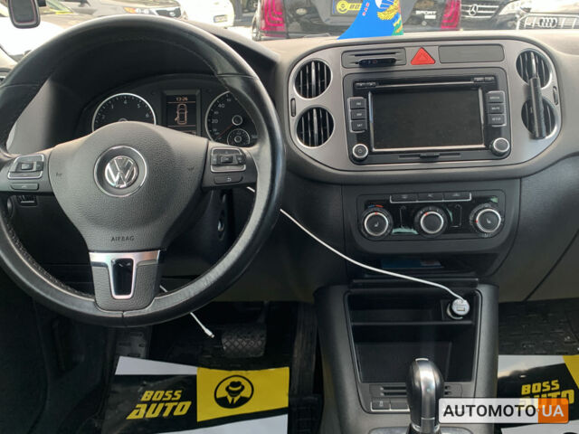 Черный Фольксваген Тигуан, объемом двигателя 2 л и пробегом 253 тыс. км за 10500 $, фото 9 на Automoto.ua