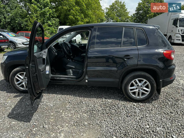 Черный Фольксваген Тигуан, объемом двигателя 1.98 л и пробегом 260 тыс. км за 8700 $, фото 2 на Automoto.ua