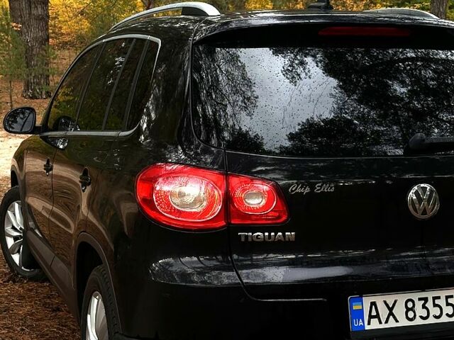 Черный Фольксваген Тигуан, объемом двигателя 2 л и пробегом 274 тыс. км за 10000 $, фото 5 на Automoto.ua