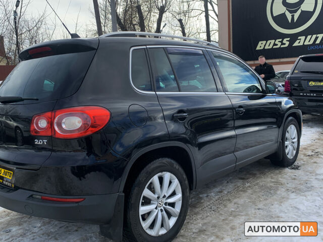 Черный Фольксваген Тигуан, объемом двигателя 2 л и пробегом 253 тыс. км за 10500 $, фото 3 на Automoto.ua