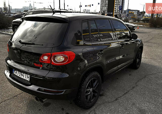 Черный Фольксваген Тигуан, объемом двигателя 2 л и пробегом 225 тыс. км за 9400 $, фото 12 на Automoto.ua