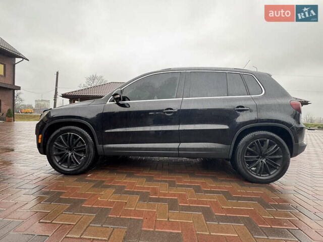 Чорний Фольксваген Тігуан, об'ємом двигуна 2 л та пробігом 285 тис. км за 13500 $, фото 3 на Automoto.ua