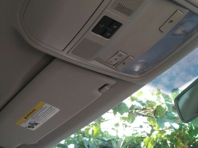 Черный Фольксваген Тигуан, объемом двигателя 2 л и пробегом 198 тыс. км за 9390 $, фото 9 на Automoto.ua