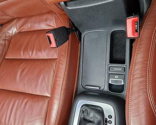 Черный Фольксваген Тигуан, объемом двигателя 2 л и пробегом 195 тыс. км за 13650 $, фото 28 на Automoto.ua