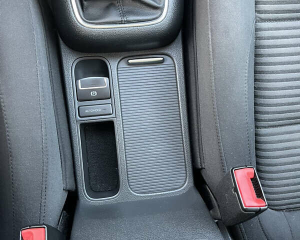 Чорний Фольксваген Тігуан, об'ємом двигуна 2 л та пробігом 170 тис. км за 13900 $, фото 19 на Automoto.ua