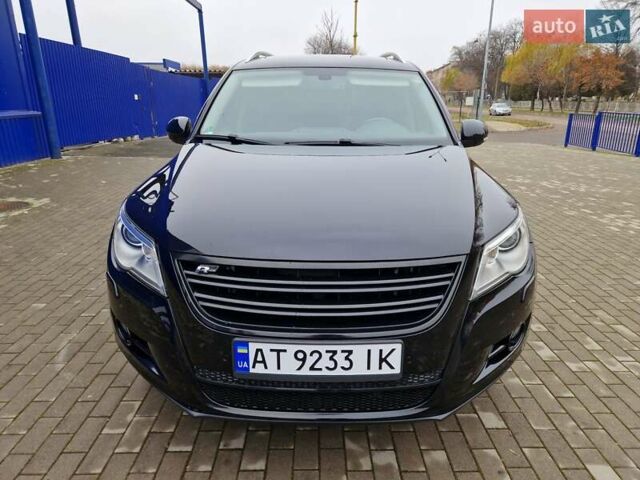 Черный Фольксваген Тигуан, объемом двигателя 2 л и пробегом 195 тыс. км за 13300 $, фото 4 на Automoto.ua