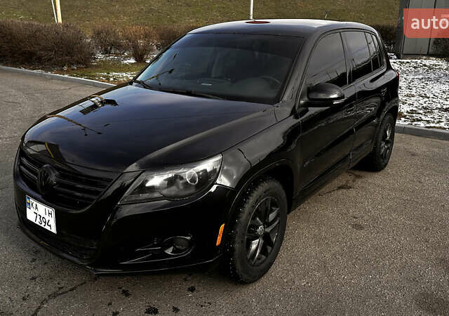 Черный Фольксваген Тигуан, объемом двигателя 2 л и пробегом 225 тыс. км за 9400 $, фото 15 на Automoto.ua