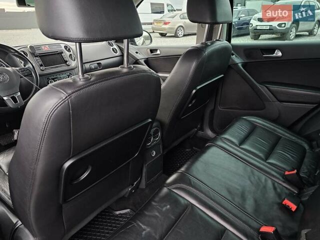 Черный Фольксваген Тигуан, объемом двигателя 0 л и пробегом 156 тыс. км за 14800 $, фото 12 на Automoto.ua