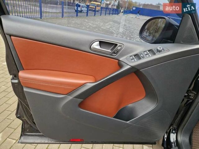 Черный Фольксваген Тигуан, объемом двигателя 2 л и пробегом 195 тыс. км за 13650 $, фото 15 на Automoto.ua