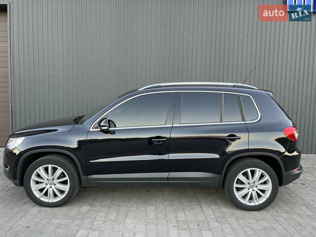 Черный Фольксваген Тигуан, объемом двигателя 1.97 л и пробегом 265 тыс. км за 12300 $, фото 6 на Automoto.ua