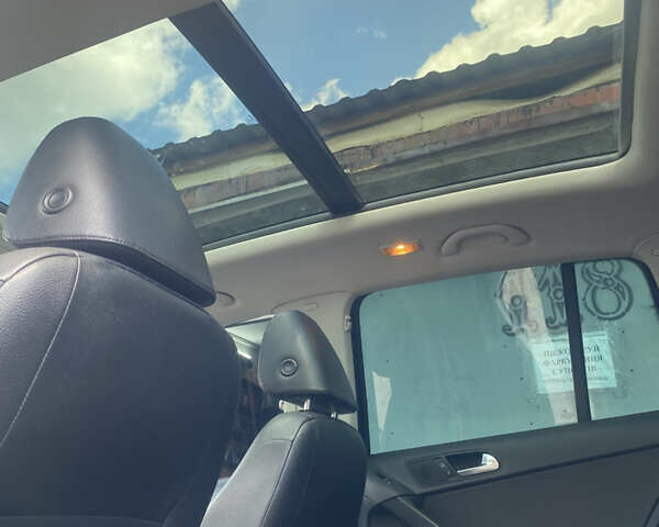 Черный Фольксваген Тигуан, объемом двигателя 2 л и пробегом 158 тыс. км за 10800 $, фото 15 на Automoto.ua