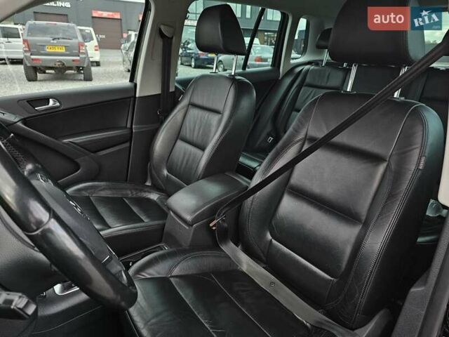 Черный Фольксваген Тигуан, объемом двигателя 0 л и пробегом 156 тыс. км за 14800 $, фото 11 на Automoto.ua