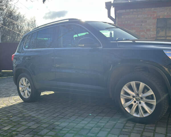 Чорний Фольксваген Тігуан, об'ємом двигуна 2 л та пробігом 170 тис. км за 13900 $, фото 9 на Automoto.ua