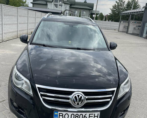 Черный Фольксваген Тигуан, объемом двигателя 1.97 л и пробегом 209 тыс. км за 12500 $, фото 4 на Automoto.ua