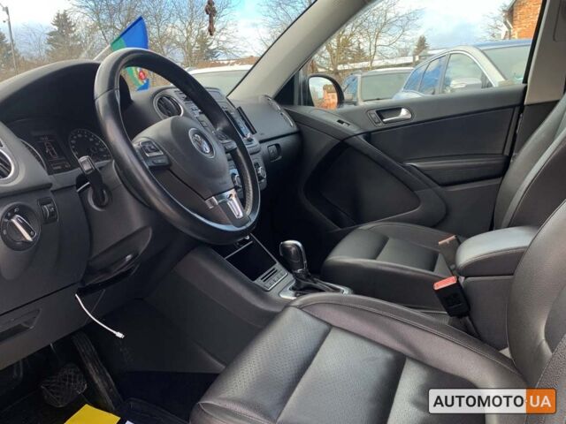 Черный Фольксваген Тигуан, объемом двигателя 2 л и пробегом 253 тыс. км за 10500 $, фото 13 на Automoto.ua