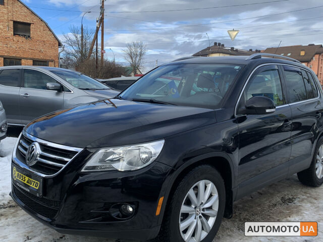 Черный Фольксваген Тигуан, объемом двигателя 2 л и пробегом 253 тыс. км за 10500 $, фото 2 на Automoto.ua