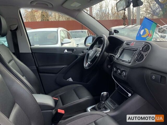 Черный Фольксваген Тигуан, объемом двигателя 2 л и пробегом 253 тыс. км за 10500 $, фото 11 на Automoto.ua
