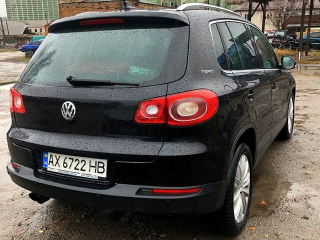 Черный Фольксваген Тигуан, объемом двигателя 2 л и пробегом 212 тыс. км за 11000 $, фото 3 на Automoto.ua