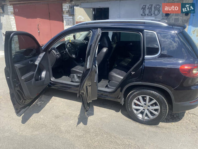 Черный Фольксваген Тигуан, объемом двигателя 2 л и пробегом 158 тыс. км за 10800 $, фото 17 на Automoto.ua