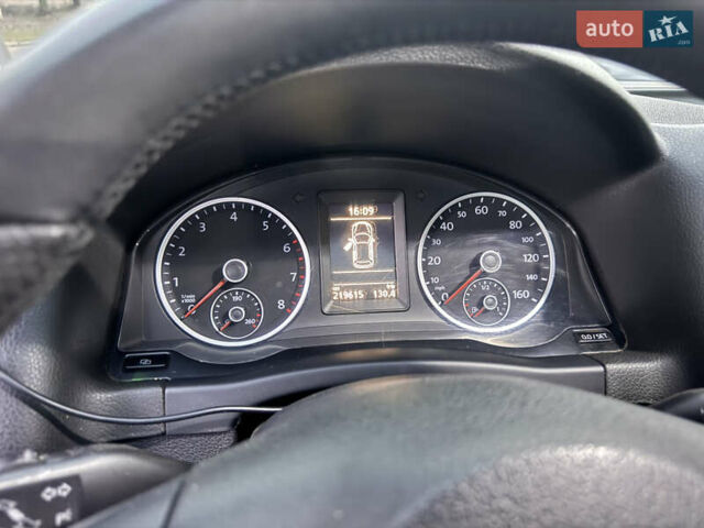 Черный Фольксваген Тигуан, объемом двигателя 1.98 л и пробегом 219 тыс. км за 11700 $, фото 11 на Automoto.ua