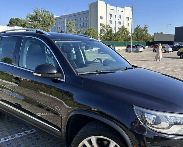 Черный Фольксваген Тигуан, объемом двигателя 1.98 л и пробегом 123 тыс. км за 14800 $, фото 8 на Automoto.ua