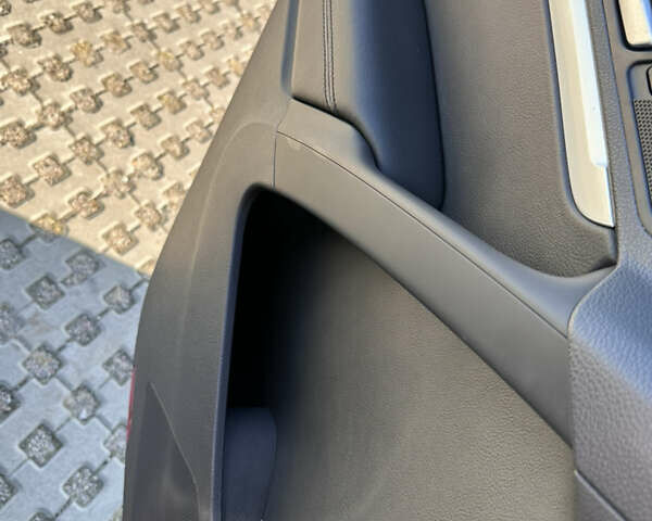 Черный Фольксваген Тигуан, объемом двигателя 1.98 л и пробегом 123 тыс. км за 14800 $, фото 30 на Automoto.ua