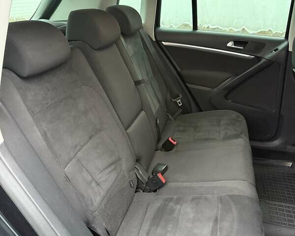 Черный Фольксваген Тигуан, объемом двигателя 1.98 л и пробегом 251 тыс. км за 13700 $, фото 10 на Automoto.ua