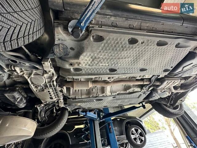 Черный Фольксваген Тигуан, объемом двигателя 2 л и пробегом 237 тыс. км за 10100 $, фото 21 на Automoto.ua