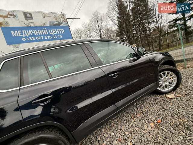 Чорний Фольксваген Тігуан, об'ємом двигуна 2 л та пробігом 238 тис. км за 10599 $, фото 68 на Automoto.ua