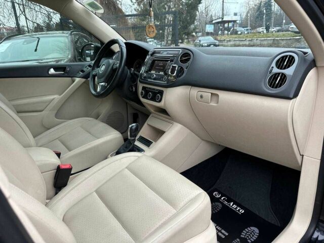 Черный Фольксваген Тигуан, объемом двигателя 2 л и пробегом 156 тыс. км за 12700 $, фото 5 на Automoto.ua