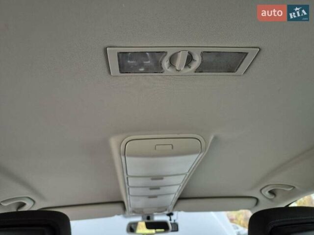 Чорний Фольксваген Тігуан, об'ємом двигуна 1.39 л та пробігом 253 тис. км за 11500 $, фото 37 на Automoto.ua