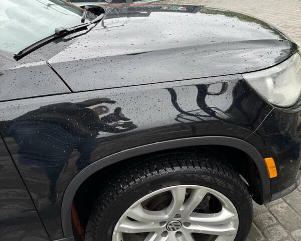 Черный Фольксваген Тигуан, объемом двигателя 1.98 л и пробегом 186 тыс. км за 11000 $, фото 4 на Automoto.ua