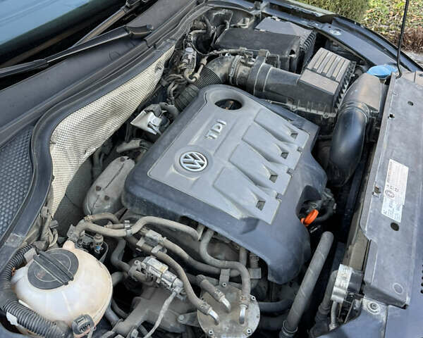 Черный Фольксваген Тигуан, объемом двигателя 1.97 л и пробегом 182 тыс. км за 14000 $, фото 19 на Automoto.ua