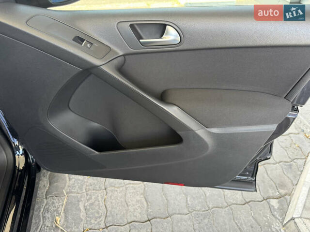 Черный Фольксваген Тигуан, объемом двигателя 1.98 л и пробегом 189 тыс. км за 10700 $, фото 24 на Automoto.ua