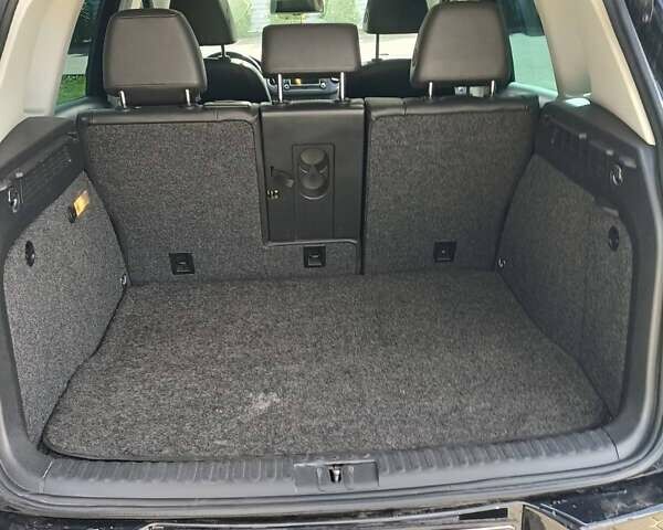 Черный Фольксваген Тигуан, объемом двигателя 2 л и пробегом 259 тыс. км за 11900 $, фото 15 на Automoto.ua