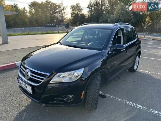 Черный Фольксваген Тигуан, объемом двигателя 2 л и пробегом 237 тыс. км за 10100 $, фото 19 на Automoto.ua