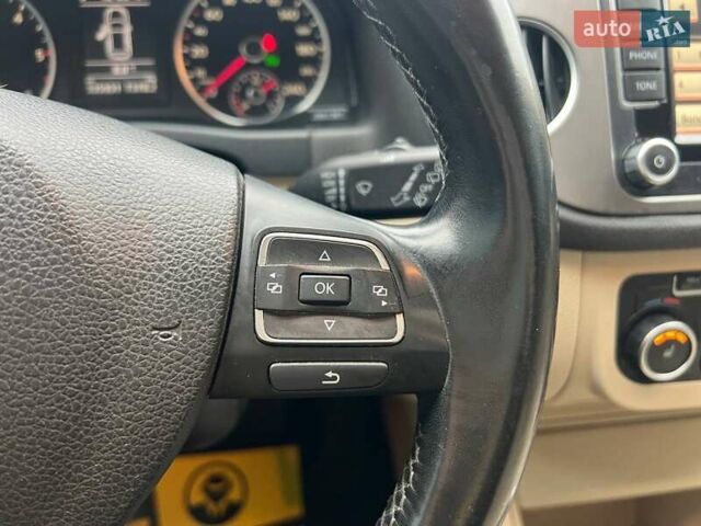 Чорний Фольксваген Тігуан, об'ємом двигуна 1.97 л та пробігом 336 тис. км за 14100 $, фото 11 на Automoto.ua