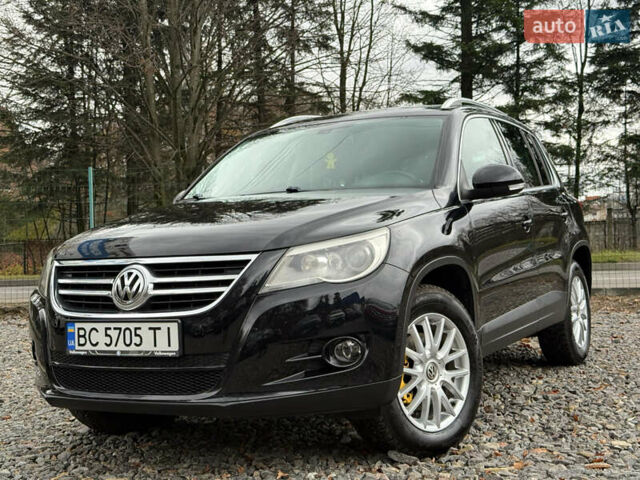 Чорний Фольксваген Тігуан, об'ємом двигуна 2 л та пробігом 238 тис. км за 10599 $, фото 61 на Automoto.ua