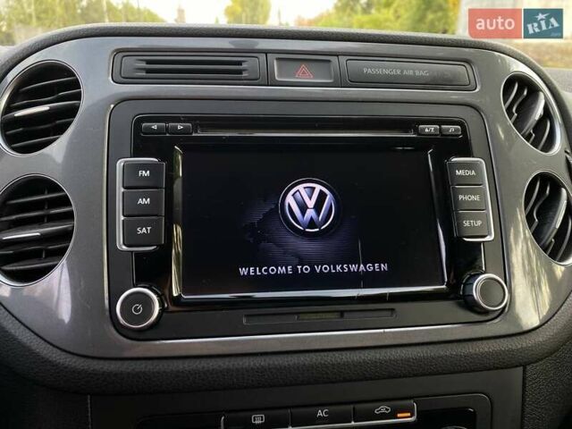 Черный Фольксваген Тигуан, объемом двигателя 1.98 л и пробегом 250 тыс. км за 10999 $, фото 20 на Automoto.ua