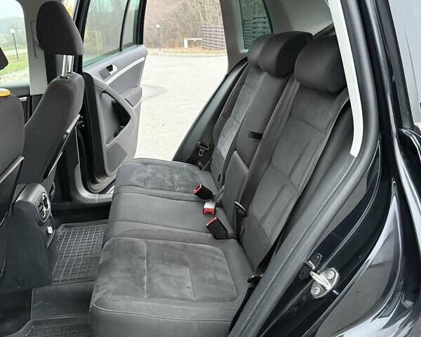 Черный Фольксваген Тигуан, объемом двигателя 1.98 л и пробегом 251 тыс. км за 13700 $, фото 5 на Automoto.ua