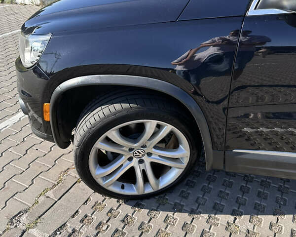 Черный Фольксваген Тигуан, объемом двигателя 1.98 л и пробегом 123 тыс. км за 14800 $, фото 51 на Automoto.ua