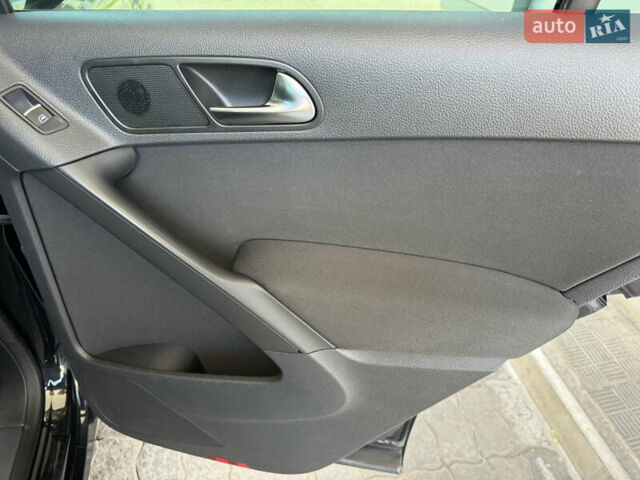 Черный Фольксваген Тигуан, объемом двигателя 1.98 л и пробегом 189 тыс. км за 10700 $, фото 22 на Automoto.ua