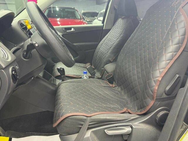 Черный Фольксваген Тигуан, объемом двигателя 2 л и пробегом 186 тыс. км за 12300 $, фото 8 на Automoto.ua