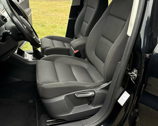 Черный Фольксваген Тигуан, объемом двигателя 1.39 л и пробегом 213 тыс. км за 9399 $, фото 26 на Automoto.ua