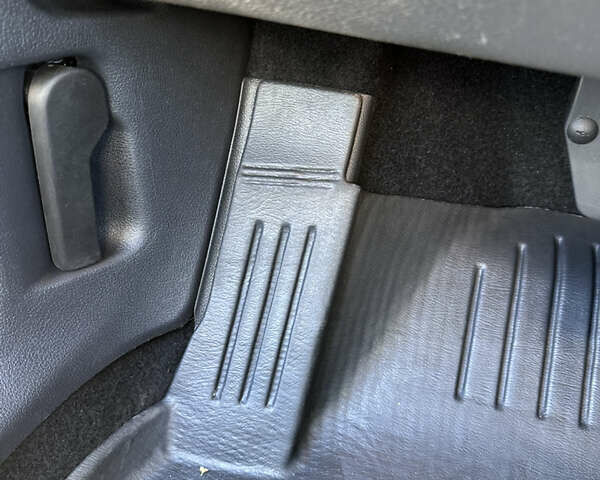 Черный Фольксваген Тигуан, объемом двигателя 1.98 л и пробегом 123 тыс. км за 14800 $, фото 75 на Automoto.ua