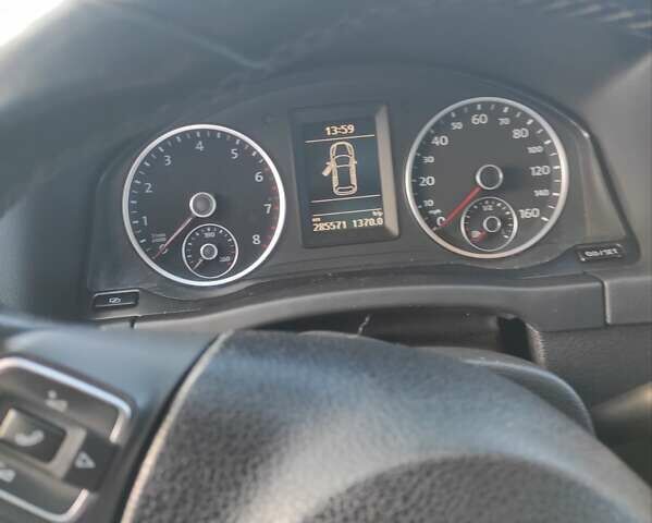 Чорний Фольксваген Тігуан, об'ємом двигуна 2 л та пробігом 285 тис. км за 9700 $, фото 8 на Automoto.ua