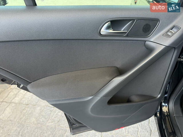 Черный Фольксваген Тигуан, объемом двигателя 1.98 л и пробегом 189 тыс. км за 10700 $, фото 17 на Automoto.ua