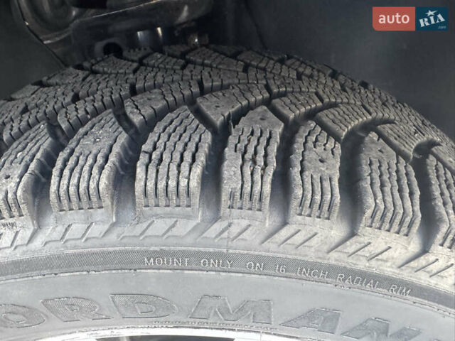 Черный Фольксваген Тигуан, объемом двигателя 1.98 л и пробегом 189 тыс. км за 10700 $, фото 27 на Automoto.ua